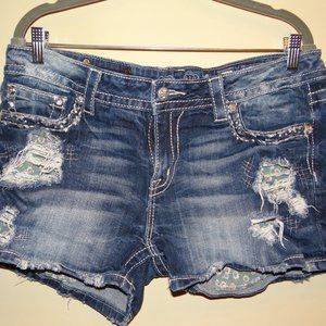 Miss Me Signature Jean Shorts  Style No: JY83770H
